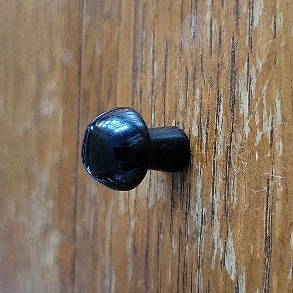 Obsidian mushroom